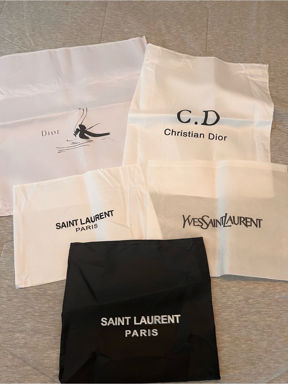 5: Dust Bag - Protective Designer Pouch